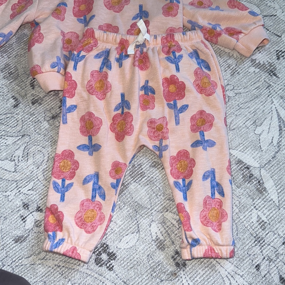 Baby Set - Picture 2 of 3